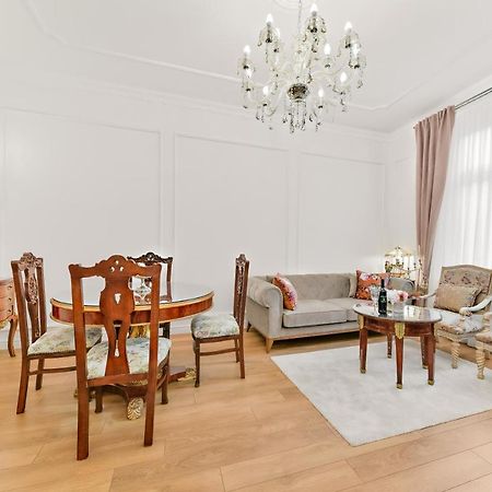 Luxury Class Apartment - 1St Floor, Large Apartment, Downtown, Newly Renovated, Fast Wifi, 4X Air Conditioning Zagreb Luaran gambar