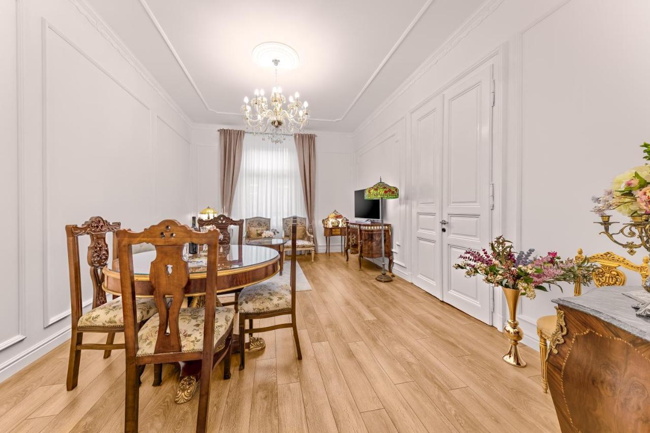 Luxury Class Apartment - 1St Floor, Large Apartment, Downtown, Newly Renovated, Fast Wifi, 4X Air Conditioning Zagreb Luaran gambar