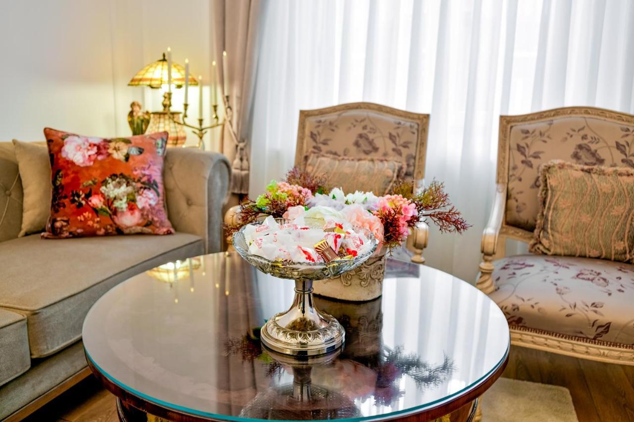 Luxury Class Apartment - 1St Floor, Large Apartment, Downtown, Newly Renovated, Fast Wifi, 4X Air Conditioning Zagreb Luaran gambar